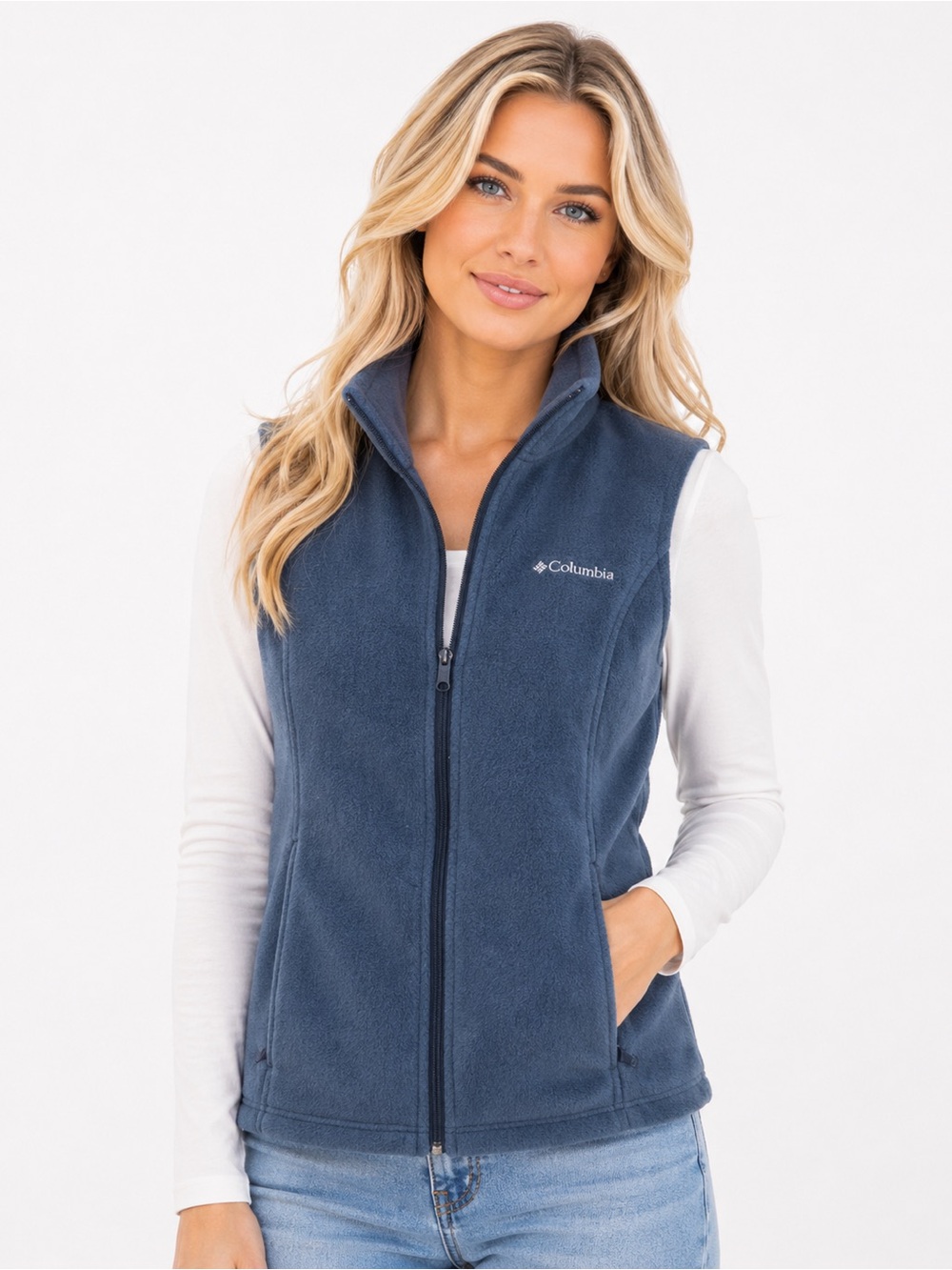 Columbia Size Medium Women's Blue Fleece Full
Zip Vest